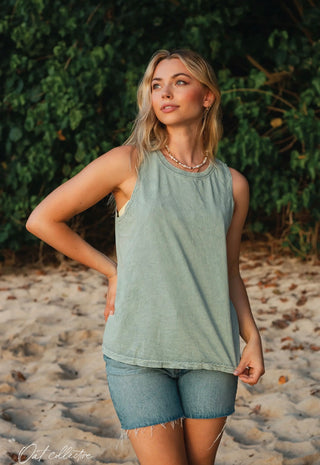 FEELIN PINE Sleeveless Tee