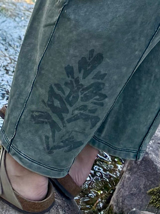 Wide & Wild WYO Seamed Barrel Pants