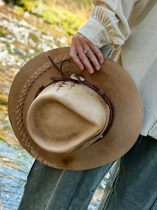 PEBBLE & PINE WOOL & LEATHER  Hat